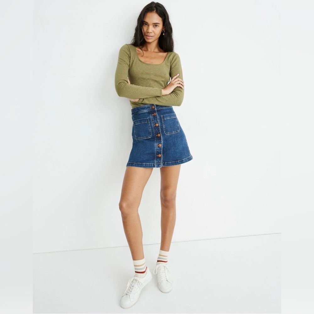Madewell Stretch Denim A-Line Mini Skirt in Salisbury Wash: Patch Pocket Edition
